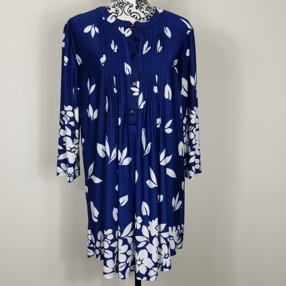 Reborn Dresses & Skirts - Women's Plus Size 1XL Polyester tunic or dress